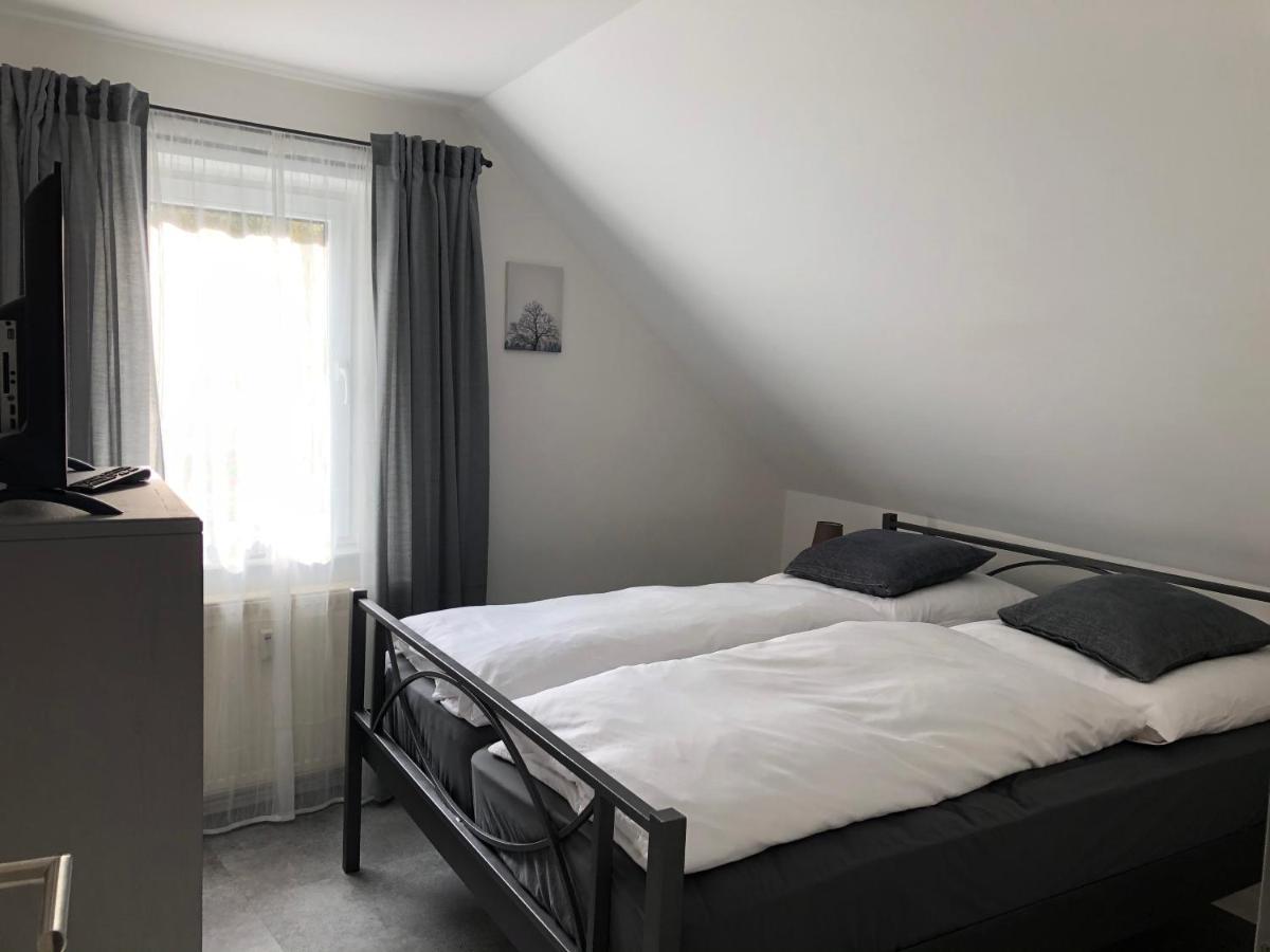 Ferienwohnung Elsa Hungen Екстериор снимка