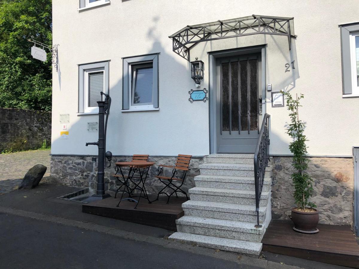 Ferienwohnung Elsa Hungen Екстериор снимка