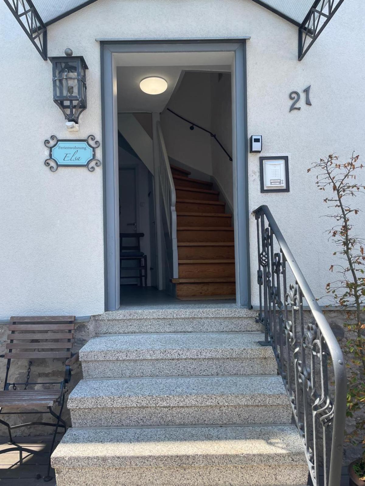 Ferienwohnung Elsa Hungen Екстериор снимка