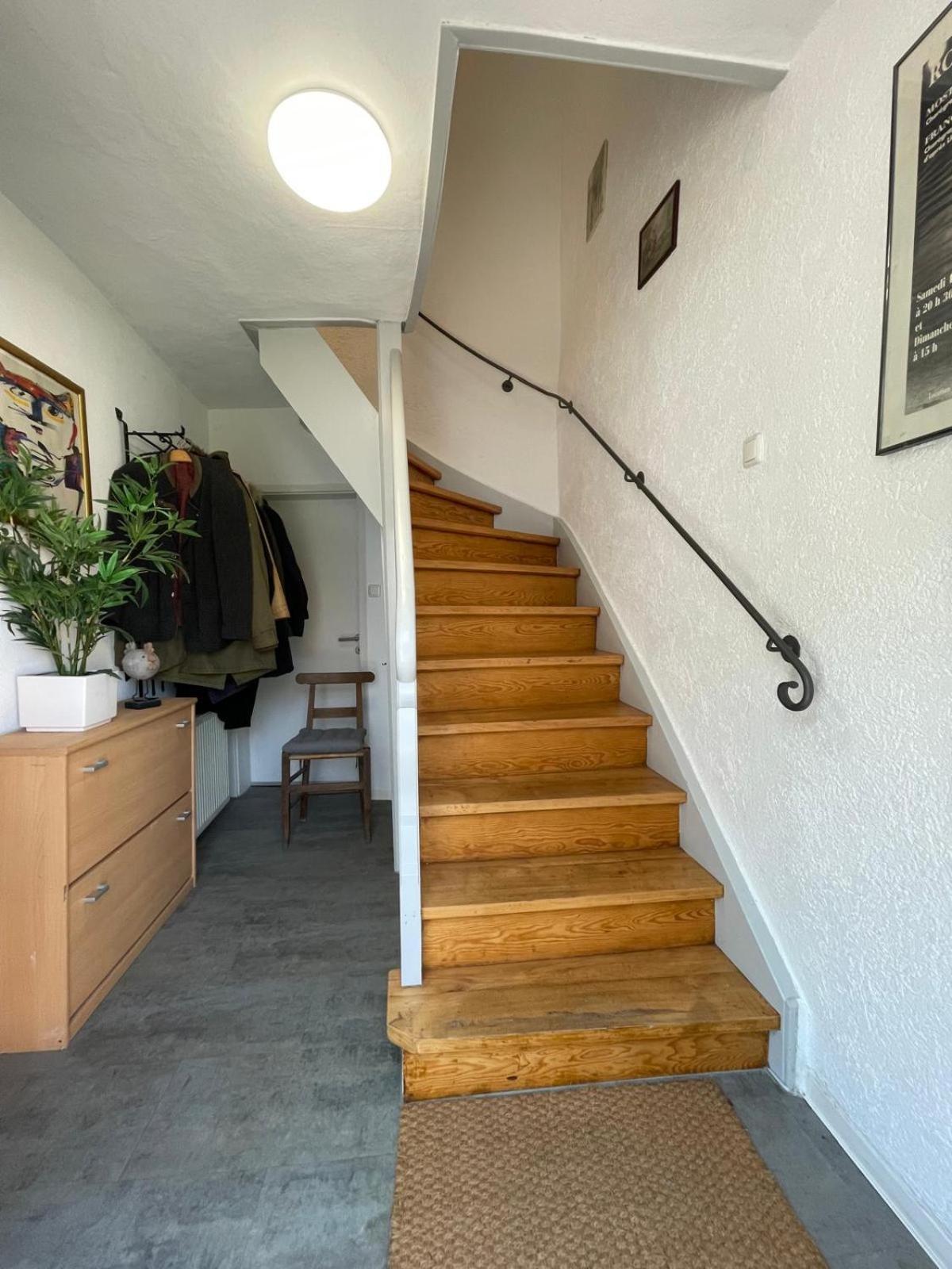 Ferienwohnung Elsa Hungen Екстериор снимка